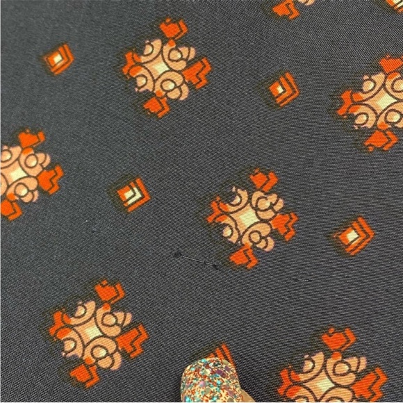 J. Crew Silk Navy Medallion Blouse w/ Keyhole & Button Closure- size 10 - Picture 9 of 11